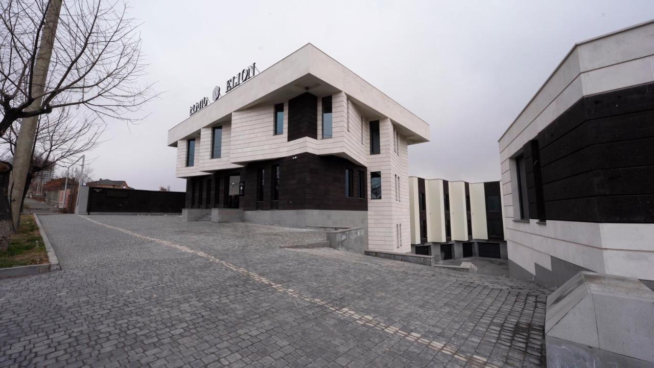 Hotel Elion Yerevan Exterior photo